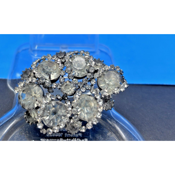 Vintage 1950s Rhinestone Brooch, Silver-tone Clear Crystal - Picture 10 of 16